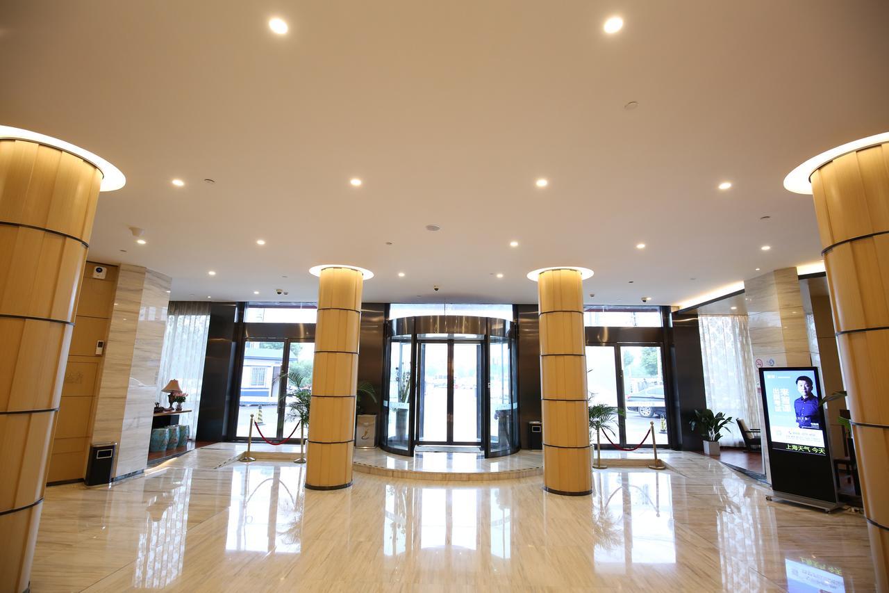 שנגחאי Crown Crystal Hotel מראה חיצוני תמונה