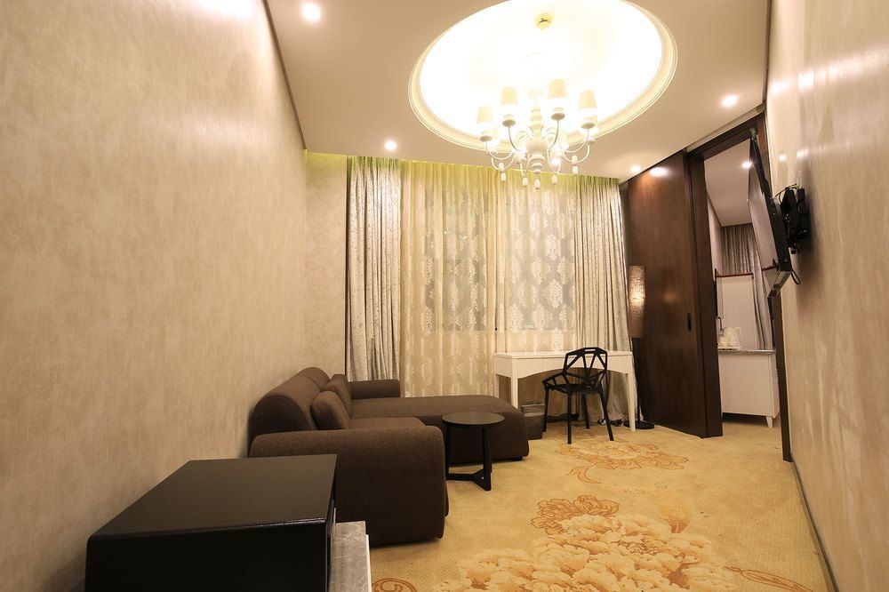 שנגחאי Crown Crystal Hotel מראה חיצוני תמונה